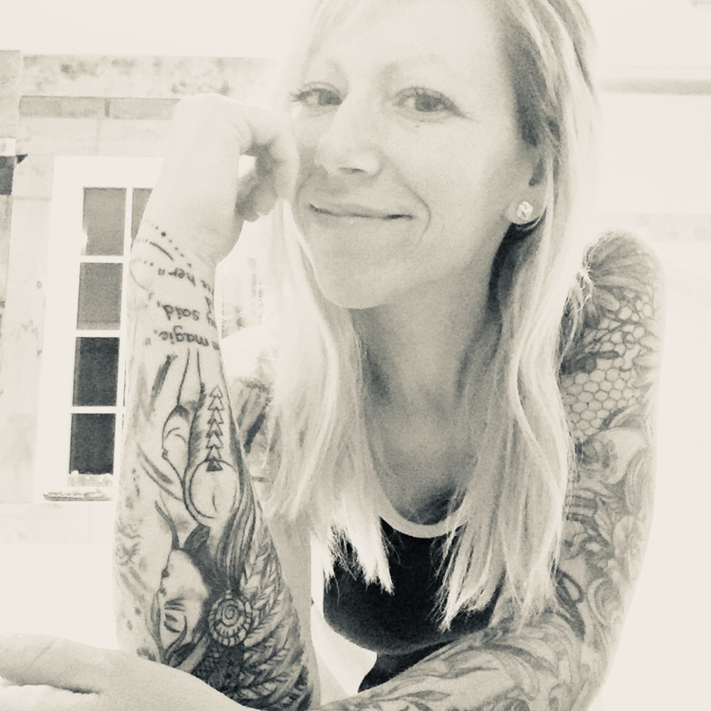 Meet your Posher, Melya